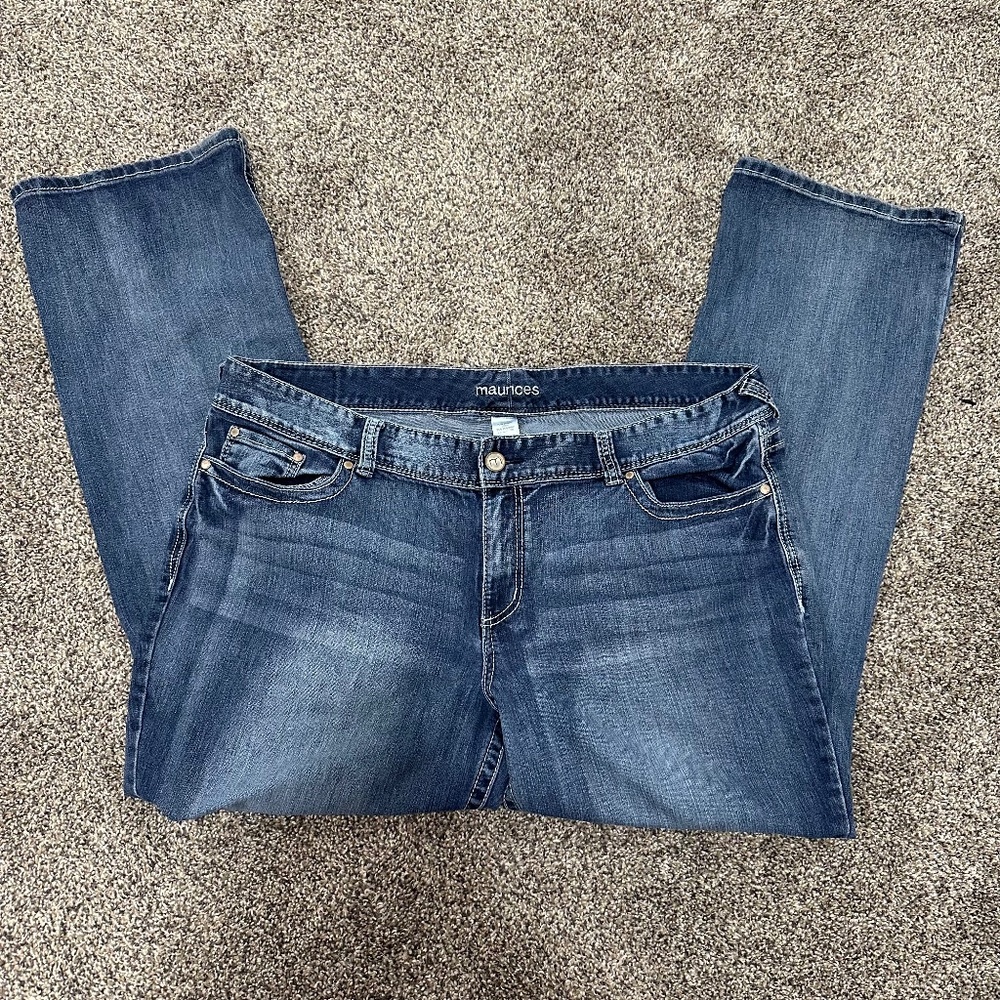 Maurices Straight Leg Denim Jeans in Size 24 Regular